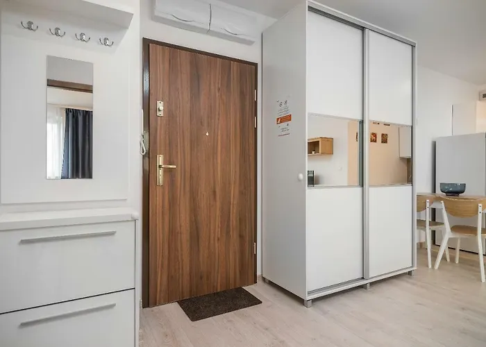 Апартаменты Exclusive Teczowa With Underground Parking By Renters *