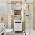 Exclusive Teczowa With Underground Parking By Renters *