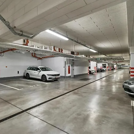 Exclusive Teczowa With Underground Parking By Renters * Wrocław