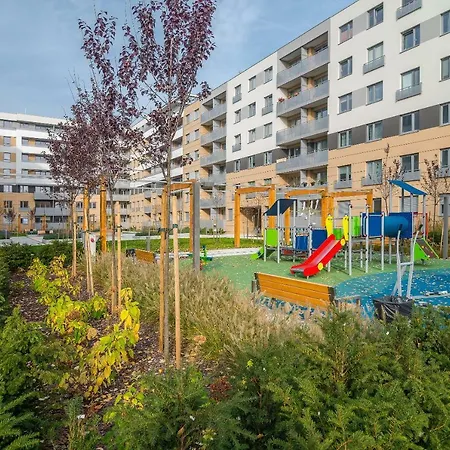 Exclusive Teczowa With Underground Parking By Renters Wrocław