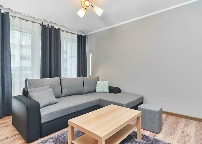 Exclusive Teczowa With Underground Parking By Renters * Wroclaw