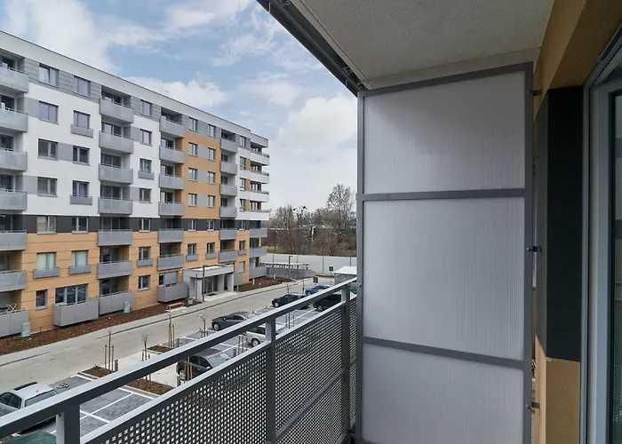 Apartmán Exclusive Teczowa With Underground Parking By Renters Vratislav